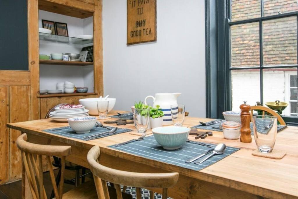 Apartmán Steadfast Deal Exteriér fotografie